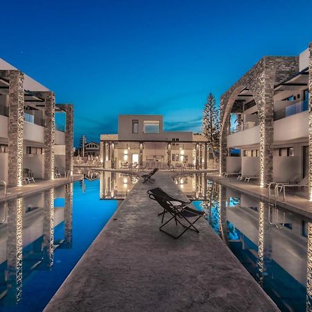 Cavo Di Suites Kalamákion エクステリア 写真