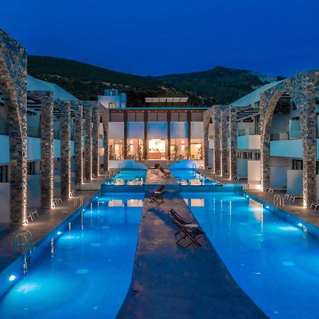 Cavo Di Suites Kalamákion エクステリア 写真
